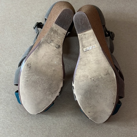 PINK STUDIOS Loleta Peep toe wedge shoes - Picture 6 of 8